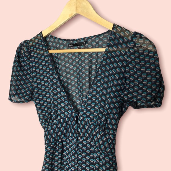 🔥 S O L D Dotti Size 8 / XS Sheer Chiffon Floral Blouse Teal Green & Black - Picture 2 of 6